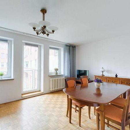 2 Bedroom Apartment In Green Location Varsavia Esterno foto