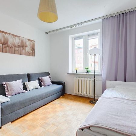 2 Bedroom Apartment In Green Location Varsavia Esterno foto