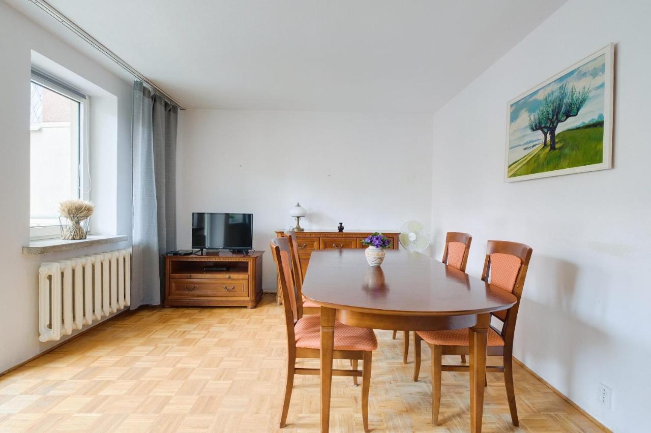 2 Bedroom Apartment In Green Location Varsavia Esterno foto